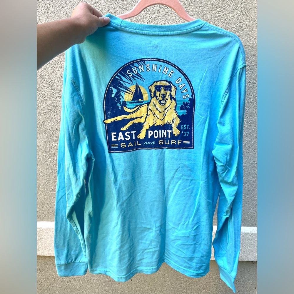 Donating on 7/23!!
Izod Women's Aqua Long-Sleeve Sail Surf dog print longsleeve
